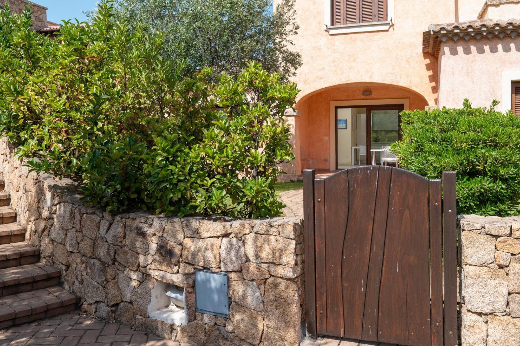 Villaggio Perlacea - Your House In Sardinia Golfo Aranci Extérieur photo